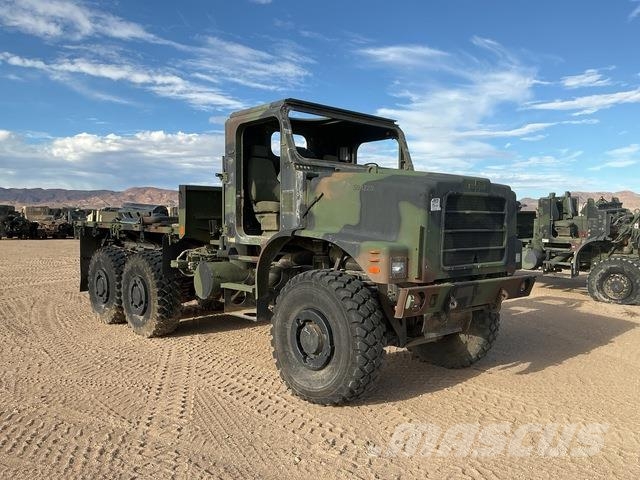 Oshkosh AMK25 MTVR Box trucks
