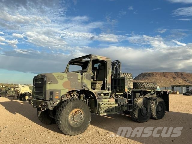 Oshkosh AMK25 MTVR Skåpbilar