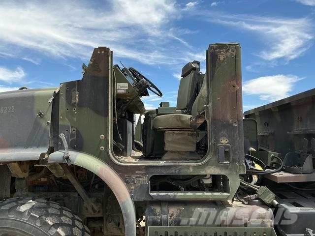 Oshkosh AMK25 MTVR شاحنات ذات هيكل صندوقي