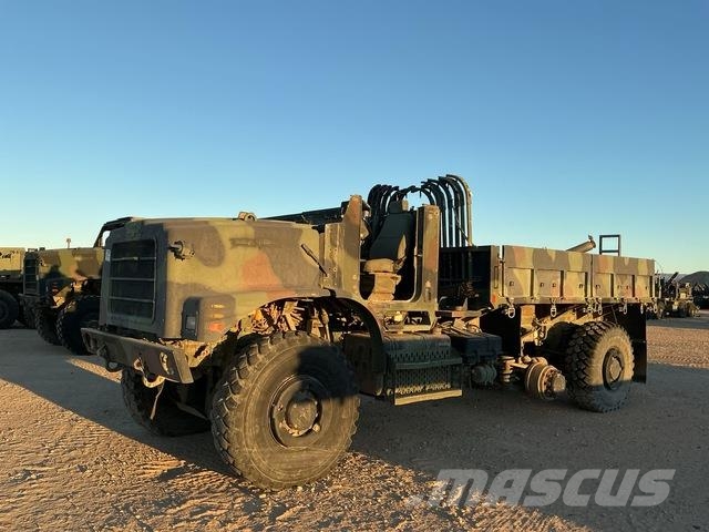 Oshkosh AMK25A1 MTVR شاحنات ذات هيكل صندوقي