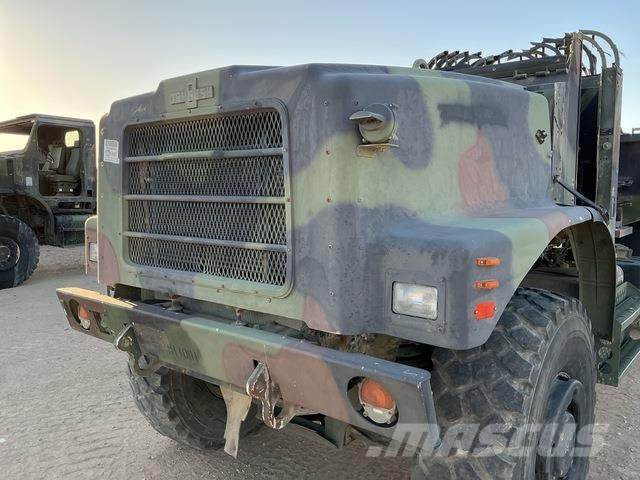 Oshkosh AMK25A1 MTVR شاحنات ذات هيكل صندوقي