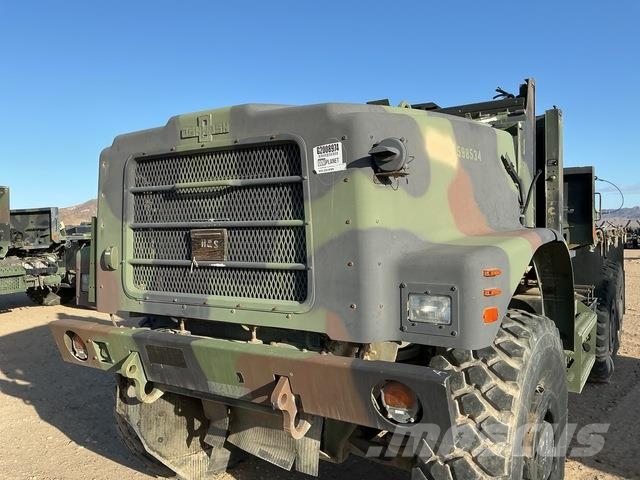 Oshkosh AMK25A1 MTVR Dobozos teherautók