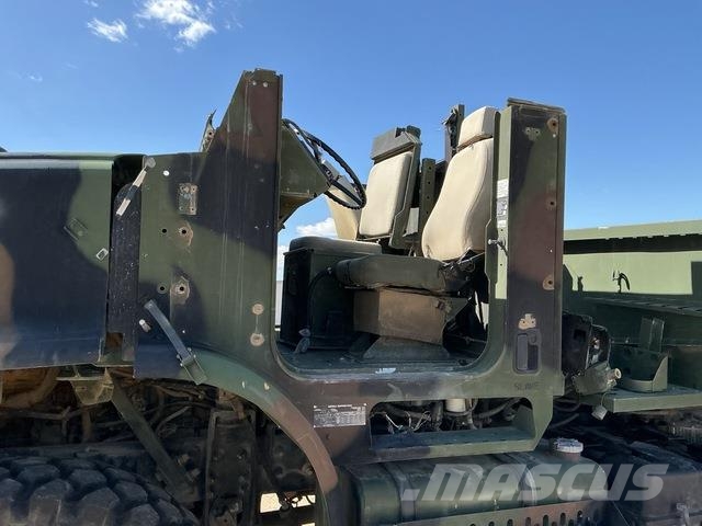 Oshkosh AMK25A1 MTVR شاحنات ذات هيكل صندوقي