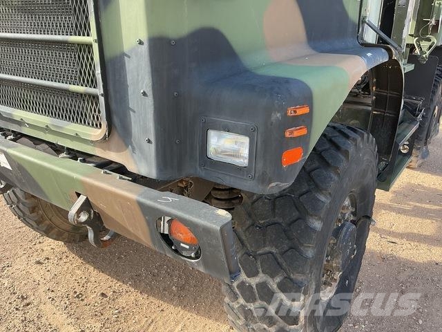 Oshkosh AMK29 MTVR Kiperi kamioni