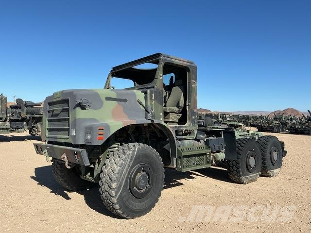 Oshkosh AMK31 Truck Tractor Units