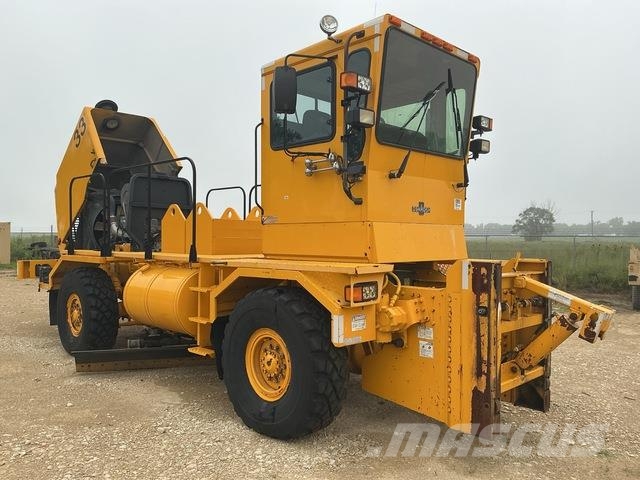 Oshkosh H-27 23-G1 حراثات ونصول الجليد