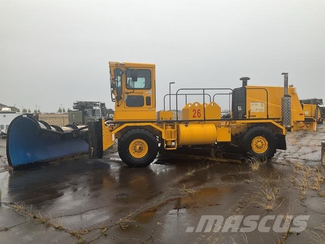 Oshkosh H-27 23-G2 Snøploger- og skjær
