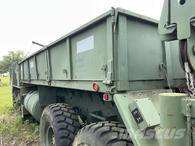 Oshkosh M-977 Camion altro