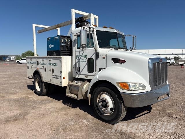 Peterbilt 335 Municipal / general purpose vehicles