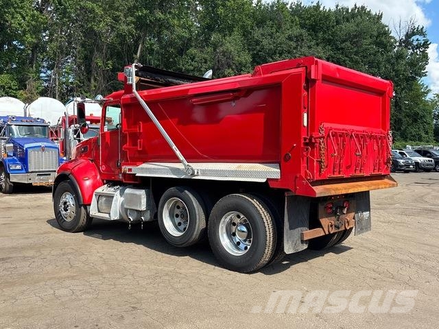 Peterbilt 337 شاحنات قلابة