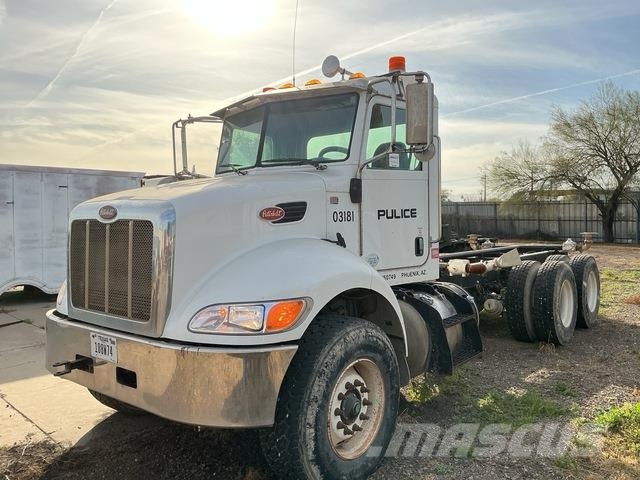 Peterbilt 348 Cabinas