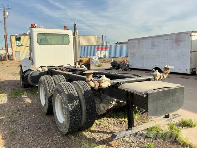 Peterbilt 348 Cabinas