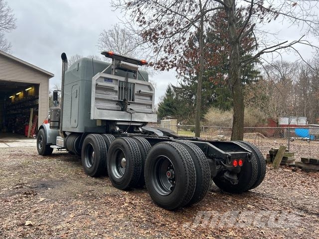 Peterbilt 359 트랙터 유닛