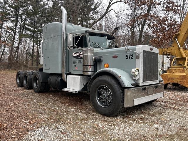 Peterbilt 359 트랙터 유닛