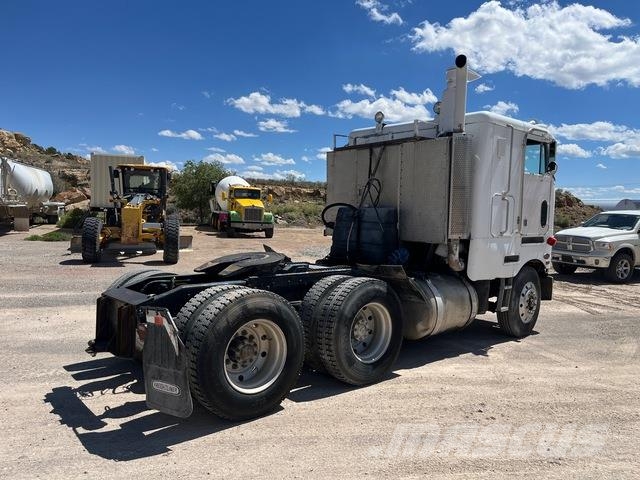 Peterbilt 362M90 Kabine i unutrašnjost
