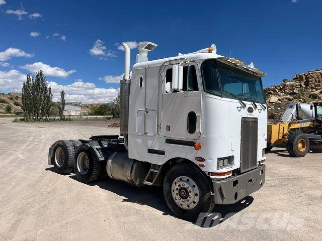 Peterbilt 362M90 Kabine i unutrašnjost
