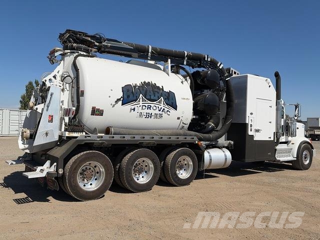 Peterbilt 367 Excavadoras sobre orugas