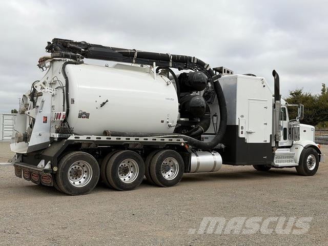 Peterbilt 367 Excavadoras sobre orugas