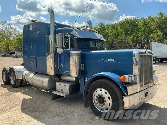 Peterbilt 379 Prime Movers