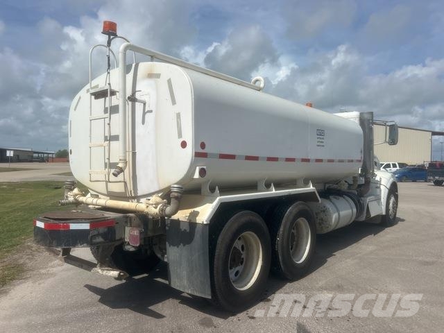 Peterbilt 386 Поливочные машины
