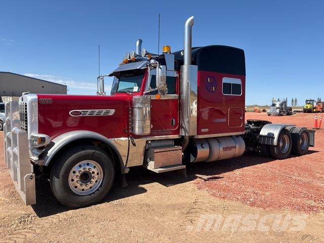 Peterbilt 389 Prime Movers