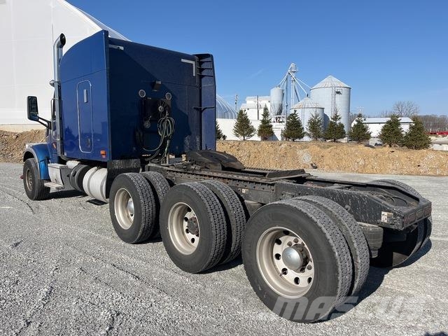 Peterbilt 567 트랙터 유닛