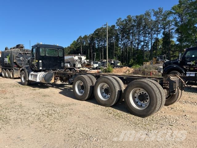 Peterbilt 567 캐빈 및 인테리어