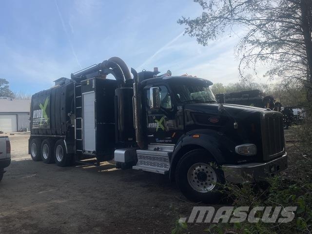 Peterbilt 567 Raupenbagger