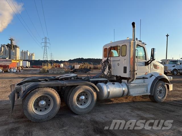 Peterbilt 567 Camiones tractor