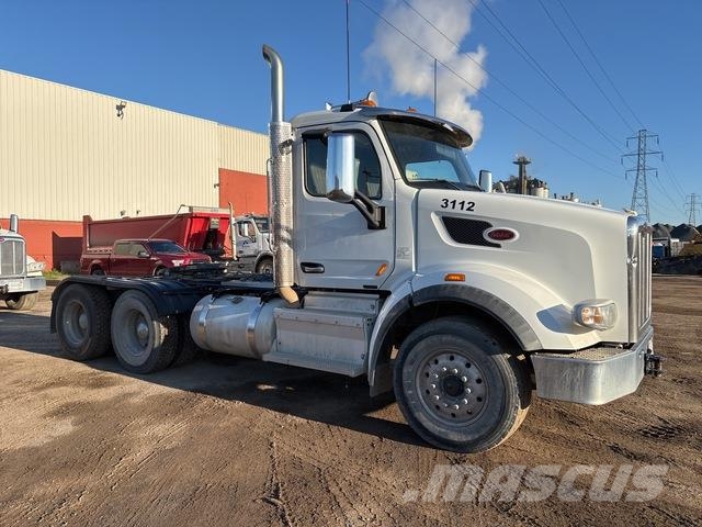 Peterbilt 567 Camiones tractor
