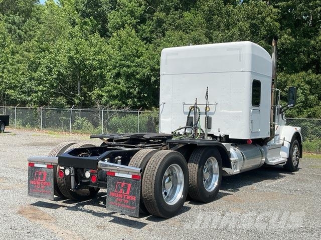 Peterbilt 567 Prime Movers