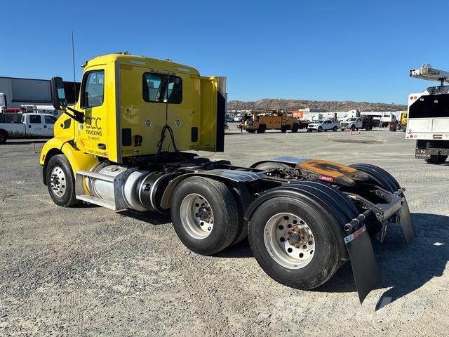 Peterbilt 579 Τράκτορες
