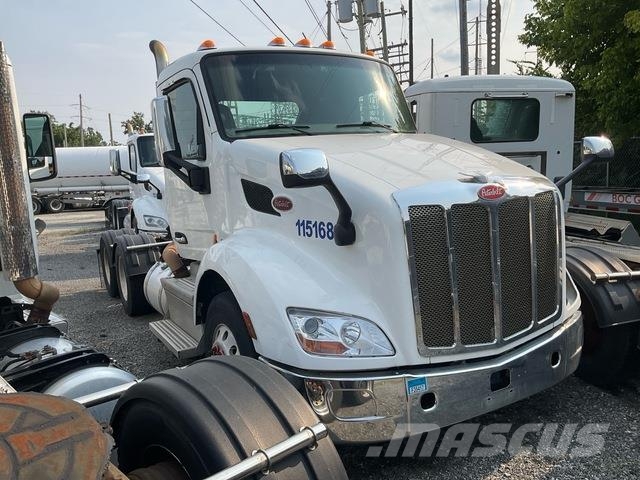 Peterbilt 579 وحدات الجر