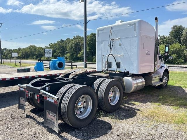 Peterbilt 589 트랙터 유닛