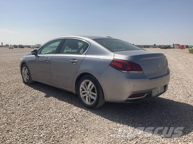 Peugeot 508 سيارات