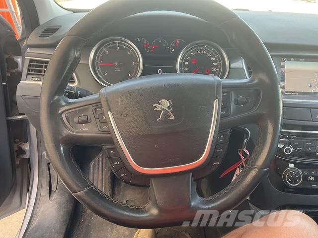 Peugeot 508 سيارات