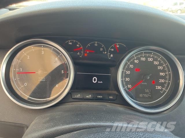 Peugeot 508 سيارات