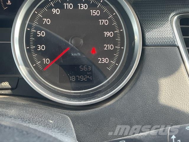 Peugeot 508 سيارات