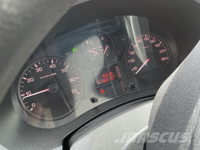 Peugeot Partner Dostavna vozila / kombiji