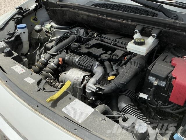 Peugeot Partner Dostavna vozila / kombiji
