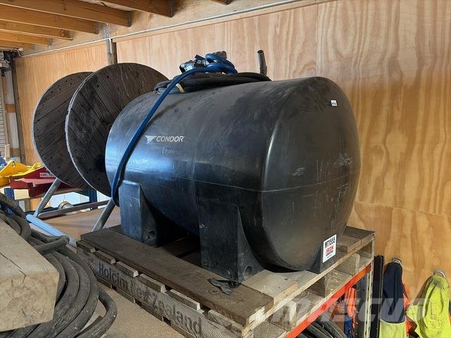  Poly Diesel Fuel Tank صهاريج الوقود والصهاريج الإضافية