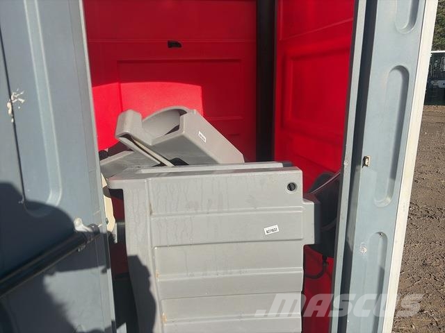  Portable Toilet Сгради от стоманена конструкция
