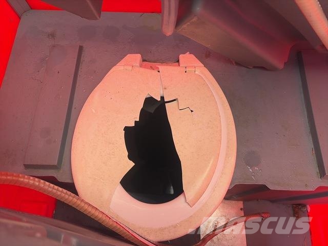  Portable Toilet Сгради от стоманена конструкция

