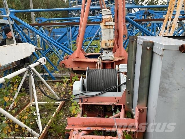 Potain MC85B Tornkraanad