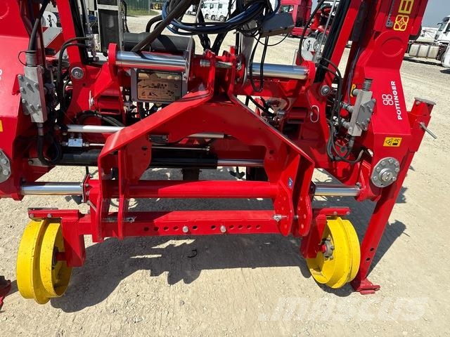 Pöttinger FLEXCARE V4700 Cultivatoren
