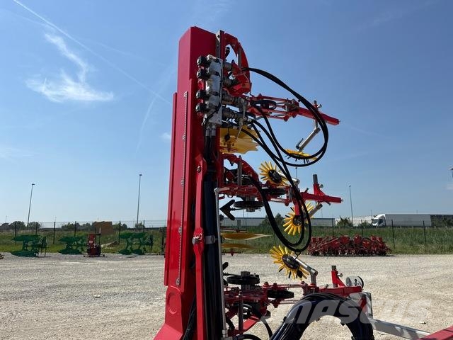 Pöttinger FLEXCARE V6200 Cultivatoare