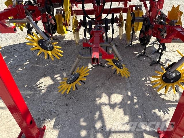 Pöttinger FLEXCARE V6200 Cultivatoare
