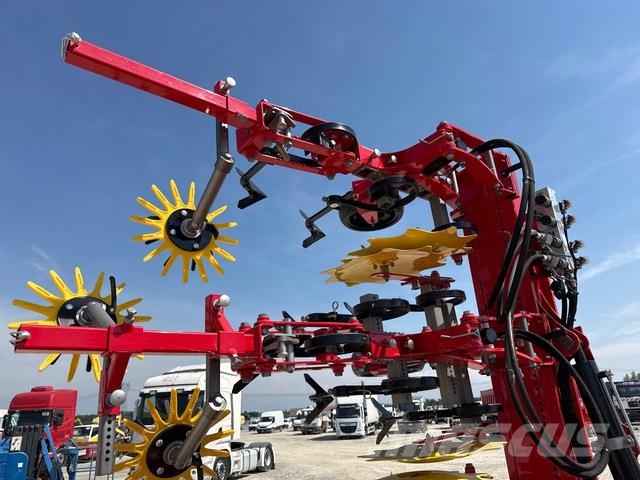 Pöttinger FLEXCARE V6200 Cultivatoare
