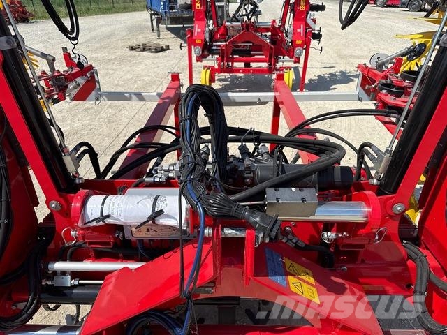 Pöttinger FLEXCARE V6200 Cultivatoare
