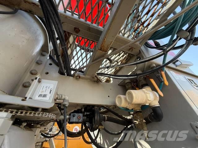 Power Curber 5700D معدات البناء - غير ذلك